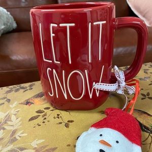 Rae Dunn LET IT SNOW Red Coffee Mug with snowman ornament